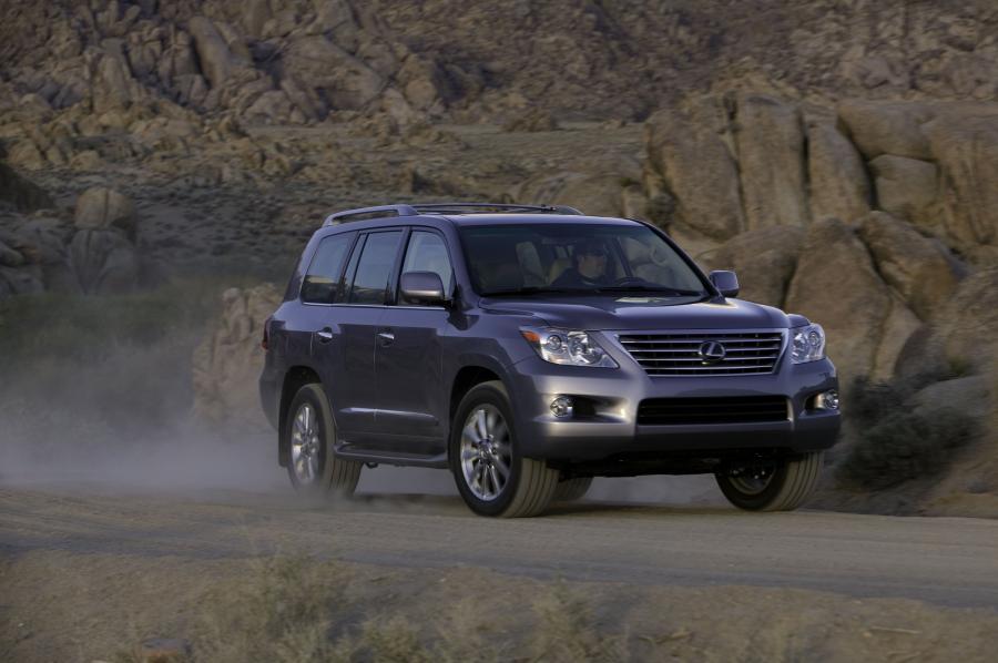  Lexus LX570 2008 года  (фото 115 из 221)